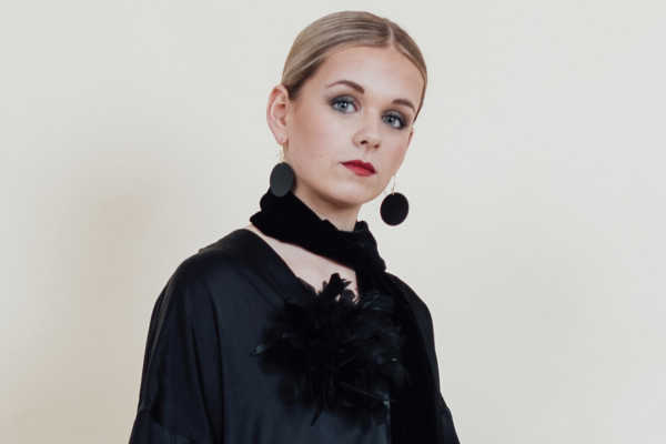 LIEBlingsSTÜKKE - Ohringe Black - außergewöhnlicher nachhaltiger Schmuck