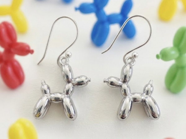 Ballonhund Ohrringe silber – Handmade Pop-Art | LIEBlingsSTÜKKE