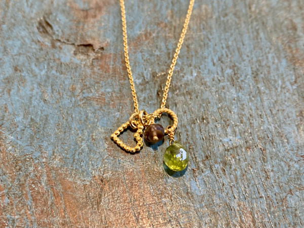 LIEBlingsSTÜKKE - Kette Dreiklang gold Peridot - außergewöhnlicher nachhaltiger Schmuck