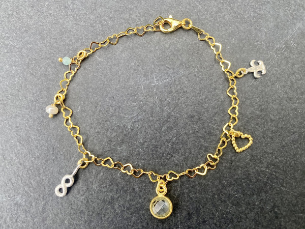LIEBlingsSTÜKKE - Armband Lilie gold - außergewöhnliche Accessoires