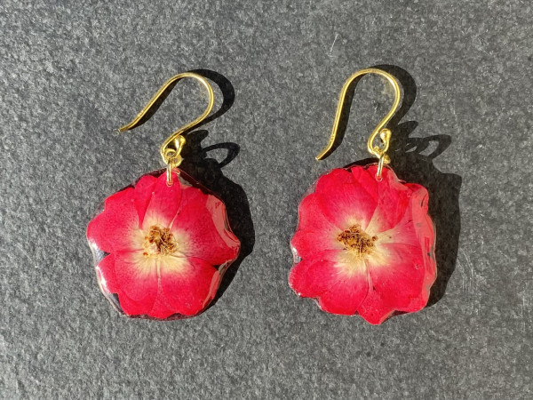 LIEBlingsSTÜKKE - Ohringe Wildrose - außergewöhnlicher nachhaltiger Schmuck